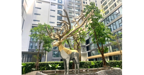 Mô hình tượng hươu inox 304 sản xuất thi công tại dự án Heritage West lake Tây Hồ Hà Nộ