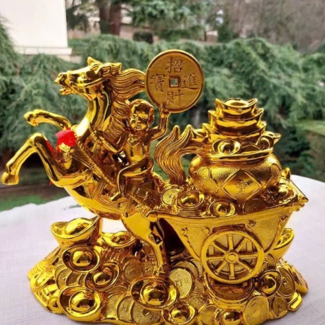 Khám Phá Đơn Vị Sản Xuất Mô Hình Ngựa Kéo Xe Trang Trí